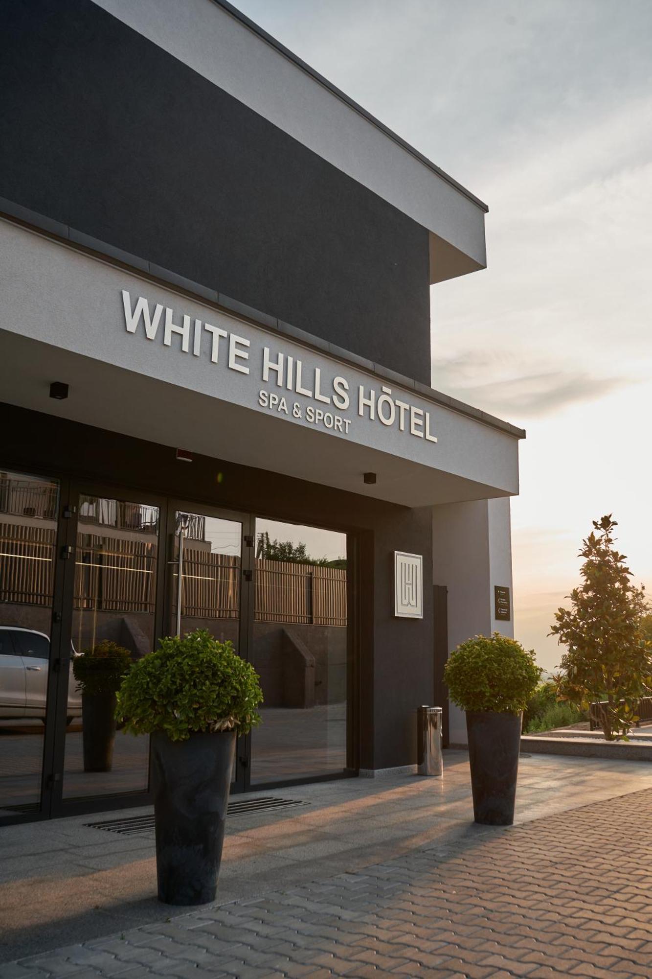 White Hills Hotel Spa&Sport Uzhhorod Ngoại thất bức ảnh